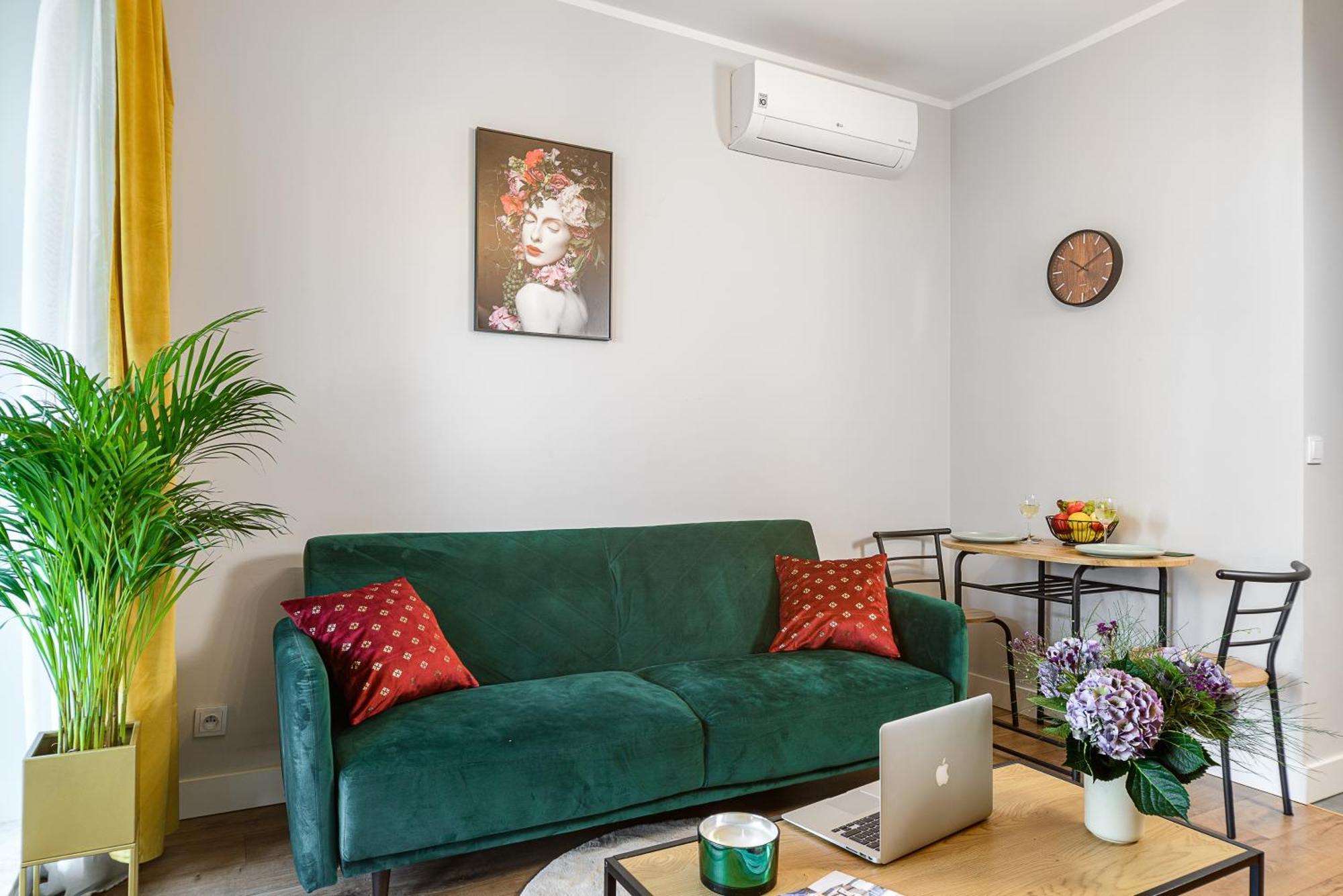 Lumina Apartments Near Warsaw Uprising Museum מראה חיצוני תמונה