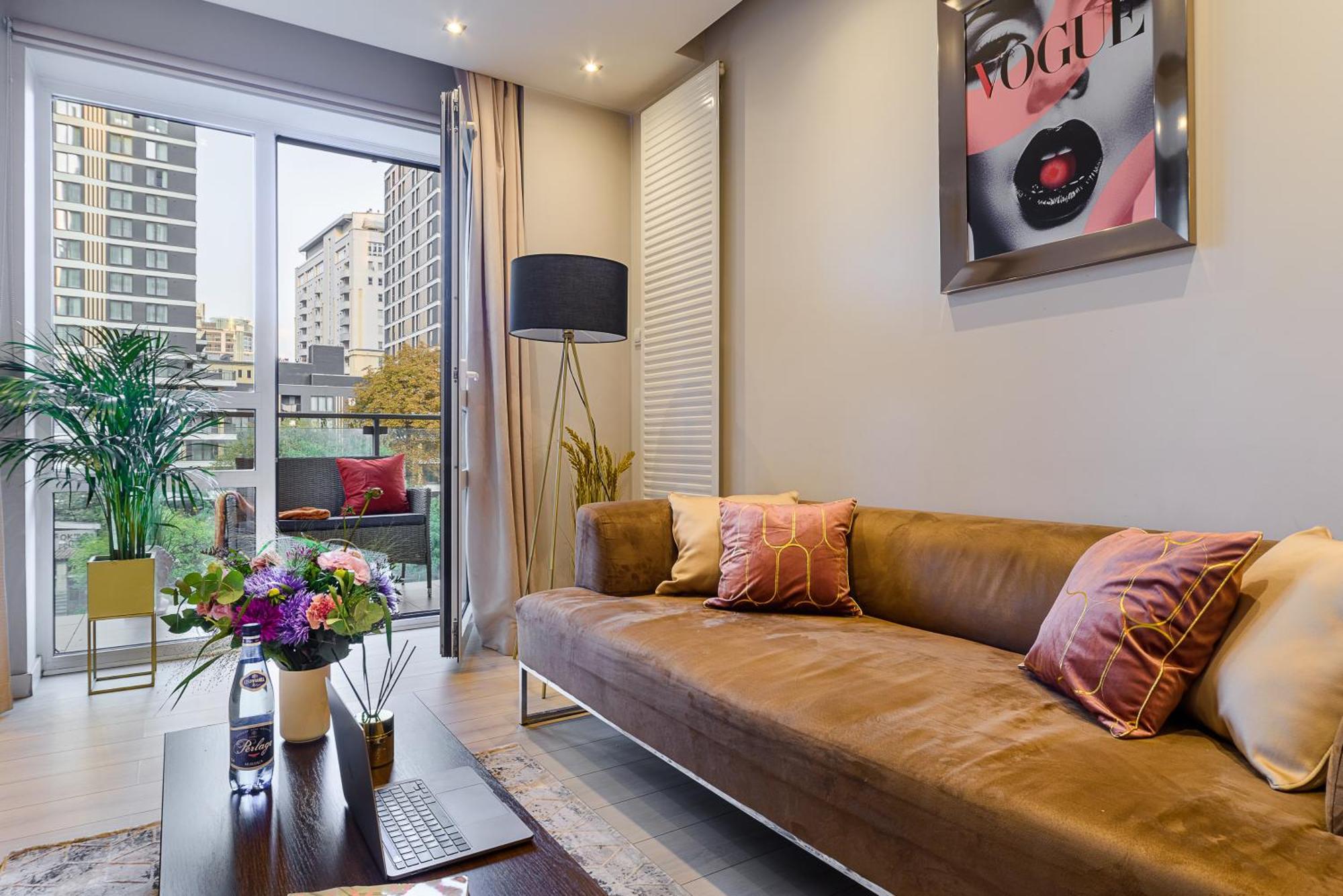 Lumina Apartments Near Warsaw Uprising Museum מראה חיצוני תמונה