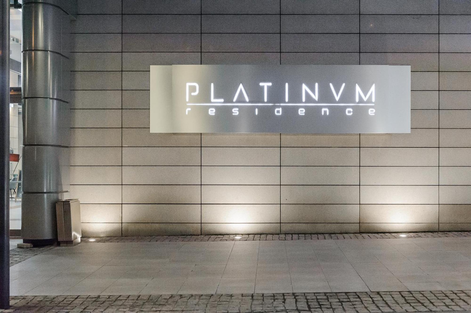 Lumina Apartments Near Warsaw Uprising Museum מראה חיצוני תמונה